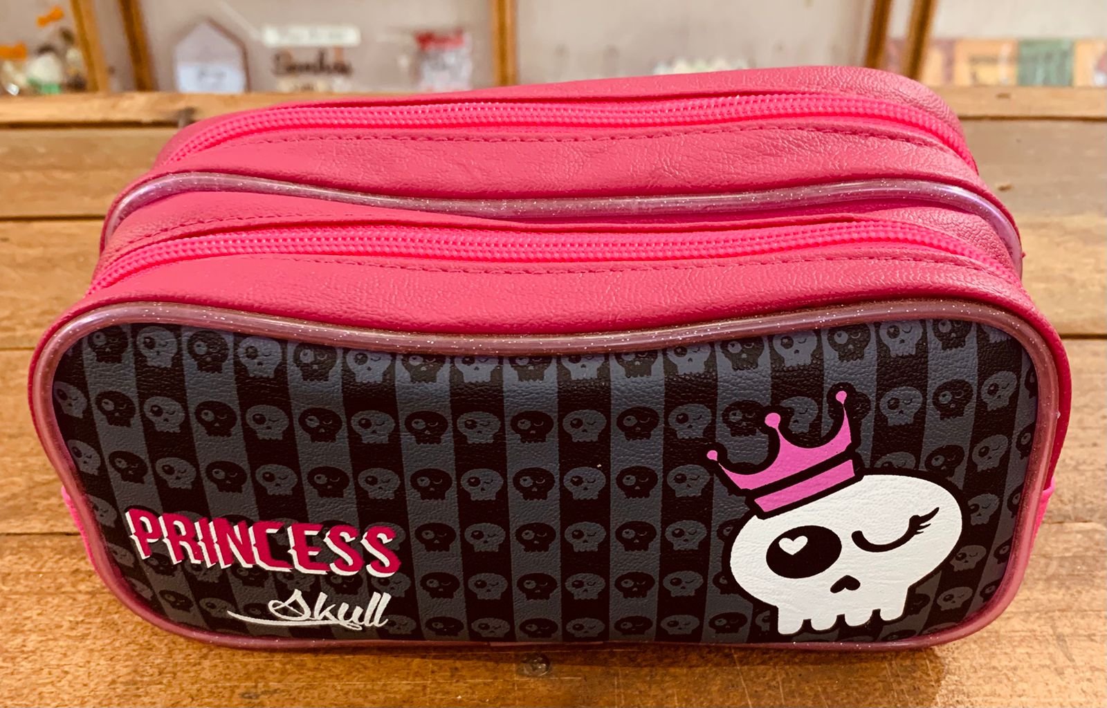 ESTOJO PRINCESS SKULL