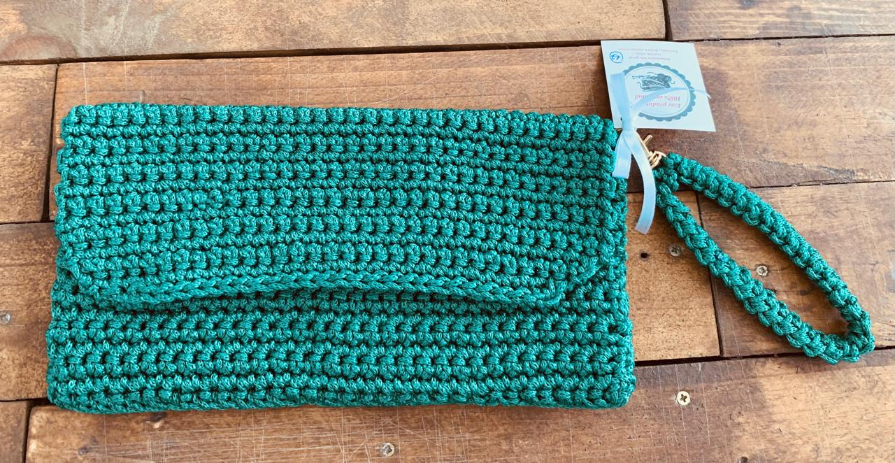 BOLSA VERDE ALÇA CROCHÊ DE MÃO