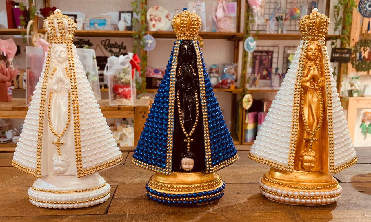 NOSSA SENHORA PÉROLAS 23CM